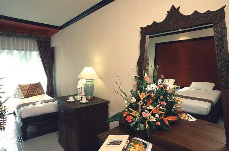 Zoom Hotel 4*