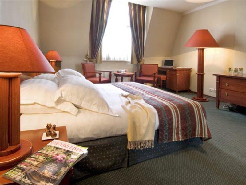 Hotel Zoom