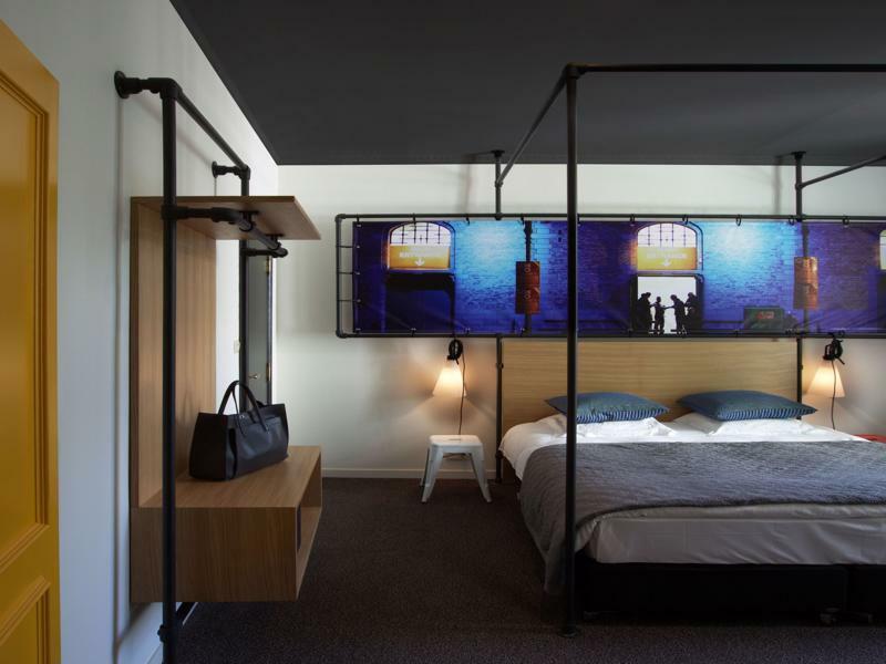 Zoom Hotel 4*